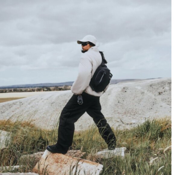 🟦 ALPAKA Metro Crossbody (Right Shoulder) – Axoflux | NWT - Picture 3 of 16